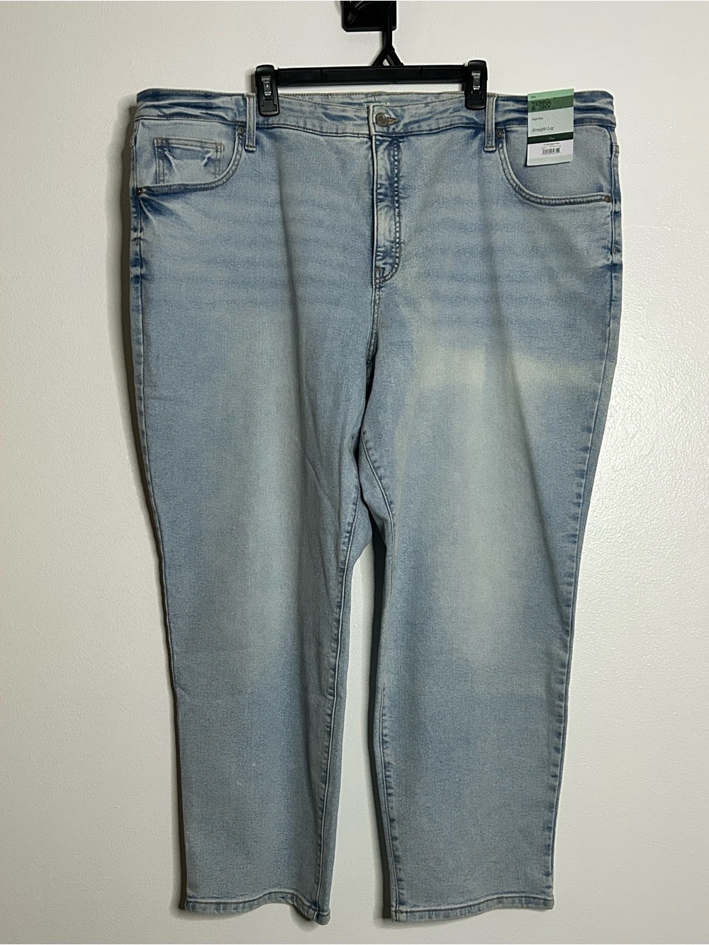 NWT Terra & Sky Light Wash High Rise Straight Leg Jeans Plus Size 26W Stretch